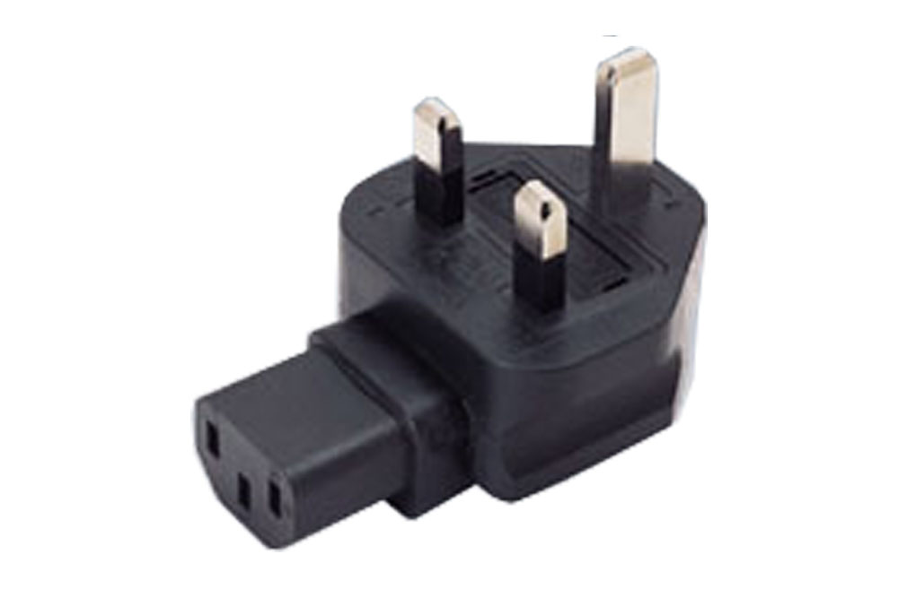 IEC C13 Angled to UK Adapter (YL-6012L)